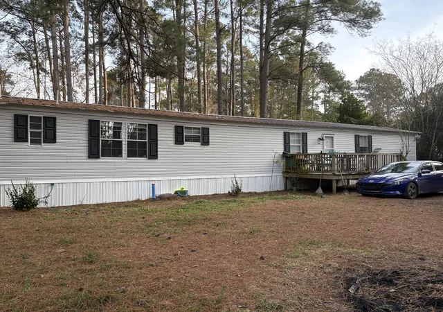 Photo 1 of Manufactured home for sale at 232 Lake Dr, Summerville, SC 29483 | MLS# 26021136 | Listing updated on 2026-07-24