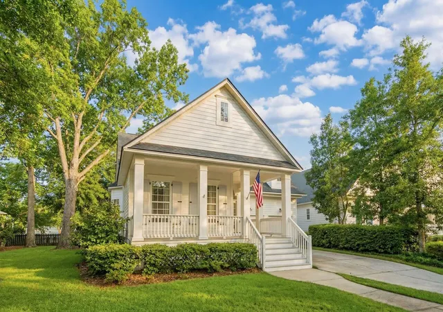 Homes for sale in Charleston, SC | 1160 Blakeway St, Charleston, SC 29492 | MLS# 26007218