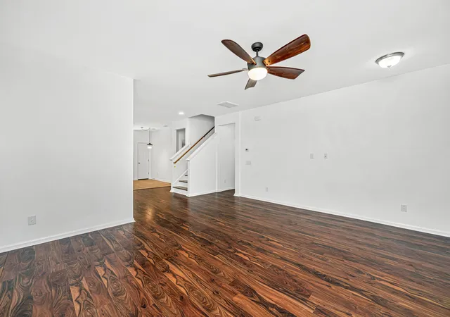Photo 4 of Single family home for sale at 1223 Beck Dr, Mount Pleasant, SC 29466 | MLS# 26023462 | Listing updated on 2026-10-06