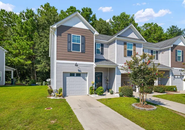 3rd image of 170 Buchanan Cir, Goose Creek, SC 29445 | MLS# 26023889