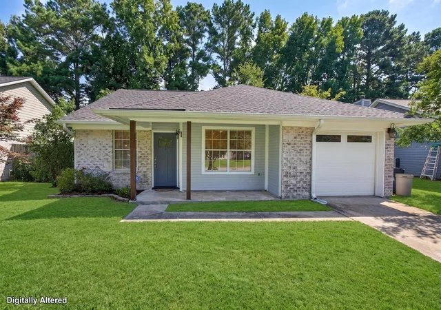 Photo 1 of Single family home for sale at 202 Birmingham Dr, Summerville, SC 29486 | MLS# 26020399 | Listing updated on 2026-08-06