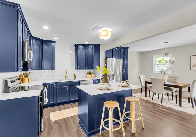 Photo 4 of Single family home for sale at 1668 Mepkin Rd, Charleston, SC 29407 | MLS# 26021201 | Listing updated on 2026-09-14