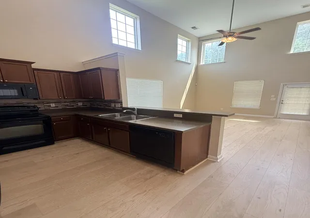 Photo 4 of Townhouse for sale at 2490 Stadium Dr, Charleston, SC 29406 | MLS# 26021542 | Listing updated on 2026-09-18