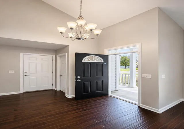 Photo 3 of Single family home for sale at 237 Smithfield Ave, Summerville, SC 29485 | MLS# 26022698 | Listing updated on 2026-09-09