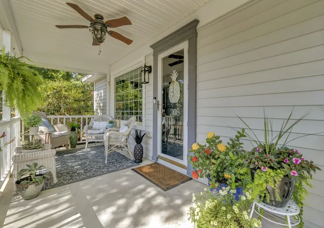 Homes for sale in Charleston, SC | 308 Canterbury Rd, Charleston, SC 29407 | MLS# 26019729