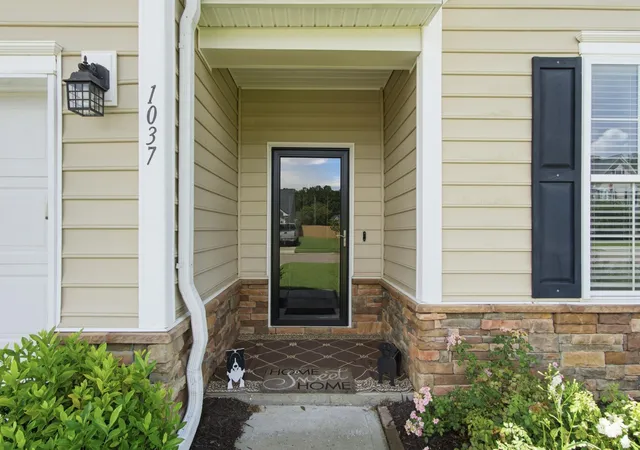 Photo 3 of Single family home for sale at 1037 Bridlewood Farms, Ridgeville, SC 29472 | MLS# 26022786 | Listing updated on 2026-08-17