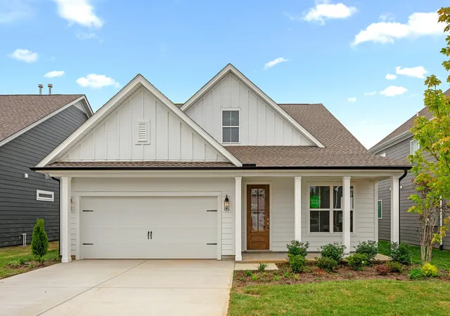 Photo 1 of Single family home for sale at 4 Wappoo Tr Ln, Summerville, SC 29486 | MLS# 26019834 | Listing updated on 2026-10-02