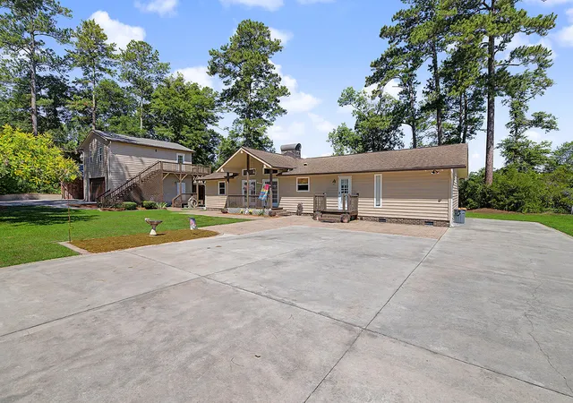 Homes for sale in Georgetown, SC | 164 Mohican Dr, Georgetown, SC 29440 | MLS# 26019335