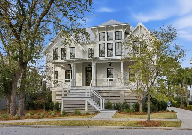 Homes for sale in Charleston, SC | 457 Lesesne St, Charleston, SC 29492 | MLS# 26007659