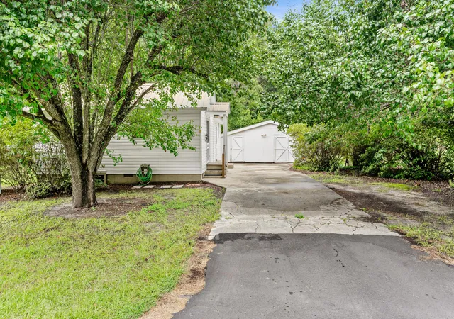 Photo 1 of Single family home for sale at 6590 Low Country Hwy, Ehrhardt, SC 29081 | MLS# 26024472 | Listing updated on 2026-08-28