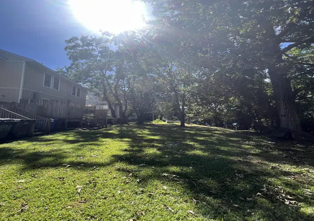 2nd image of 8589 Lake Marion Dr, North Charleston, SC 29406
