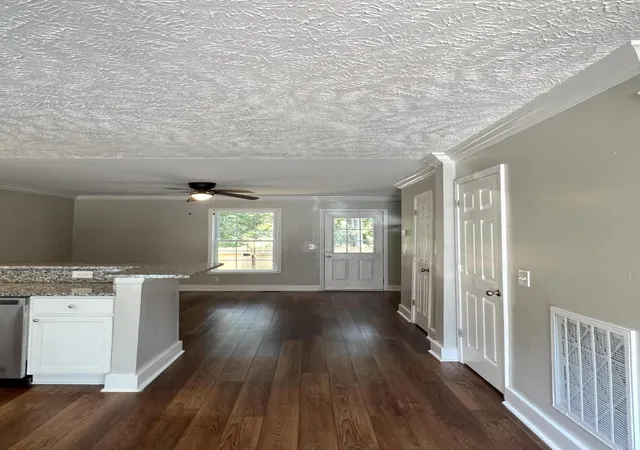 5th image of 8589 Lake Marion Dr, North Charleston, SC 29406