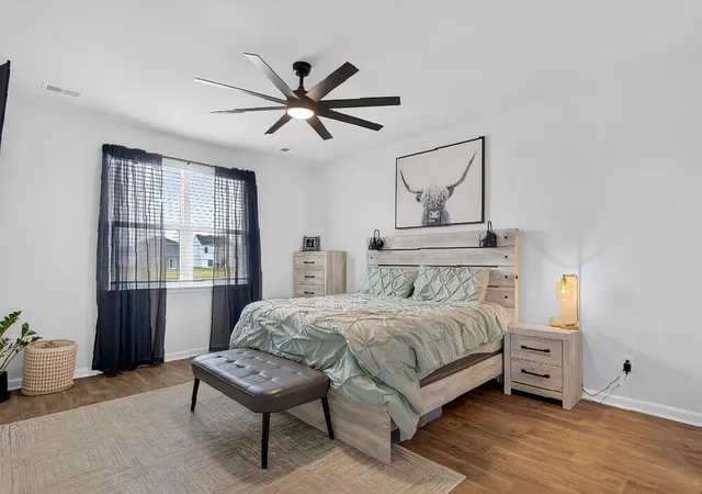 Photo 4 of Single family home for sale at 673 Ladywood Dr, Summerville, SC 29486 | MLS# 26022237 | Listing updated on 2026-09-17