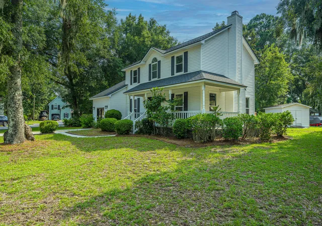 Photo 3 of Single family home for sale at 728 Gilmore Ct, Charleston, SC 29412 | MLS# 26021770 | Listing updated on 2026-09-08
