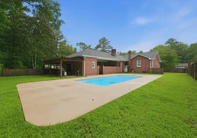 Photo 3 of Single family home for sale at 116 N Winter St, Moncks Corner, SC 29461 | MLS# 26020163 | Listing updated on 2026-08-18