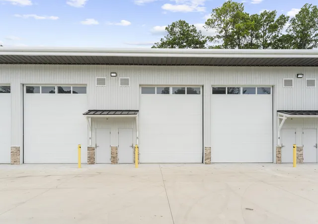 Photo 3 of Single family home for sale at 565 Faison Rd #B5, Mount Pleasant, SC 29466 | MLS# 26020390 | Listing updated on 2026-08-21