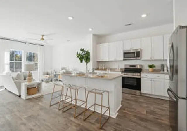 Photo 4 of Townhouse for sale at 5520 Ruby Fls Dr, North Charleston, SC 29420 | MLS# 26020266 | Listing updated on 2026-09-06
