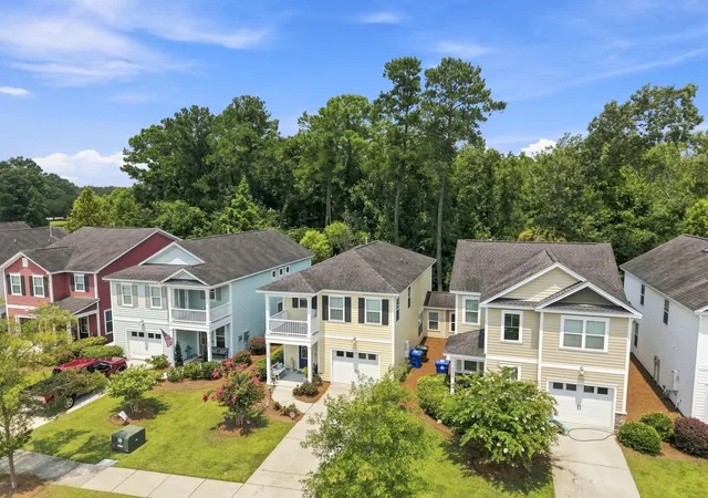 Photo 2 of Townhouse for sale at 128 Fulmar Pl, Charleston, SC 29414 | MLS# 26021738 | Listing updated on 2026-09-08
