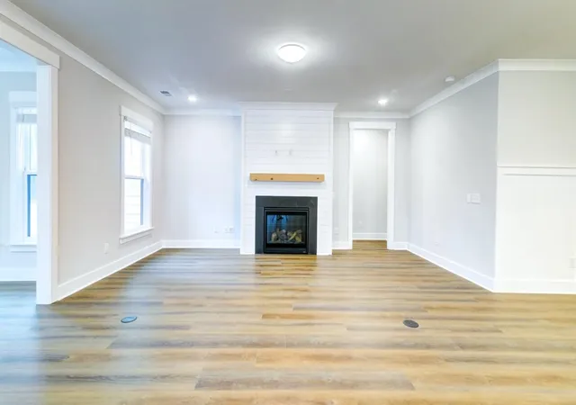 Photo 4 of Single family home for sale at 121 Laura Ashley Ln, Summerville, SC 29483 | MLS# 26020575 | Listing updated on 2026-08-04