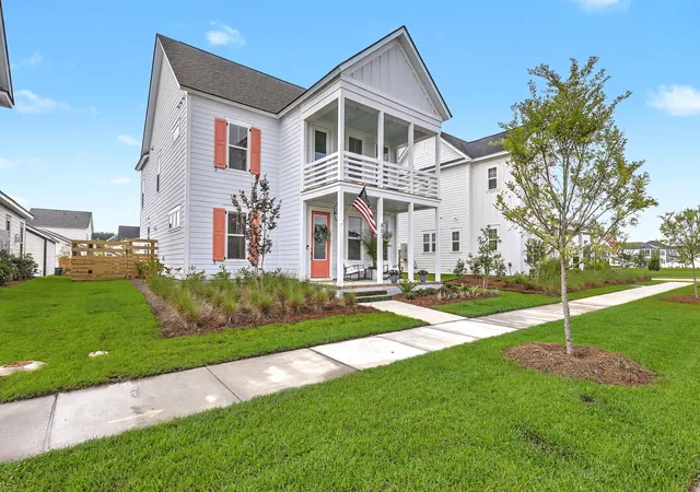 Photo 2 of Single family home for sale at 803 Gentle Breeze Dr, Summerville, SC 29486 | MLS# 26020427 | Listing updated on 2026-10-08