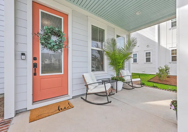 Photo 4 of Single family home for sale at 803 Gentle Breeze Dr, Summerville, SC 29486 | MLS# 26020427 | Listing updated on 2026-10-08