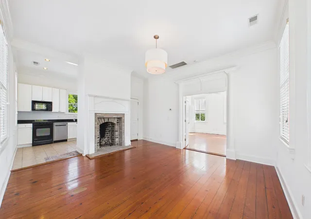 Homes for sale in Charleston, SC | 180 Broad St #E, Charleston, SC 29401 | MLS# 26011535
