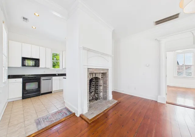 Homes for sale in Charleston, SC | 180 Broad St #E, Charleston, SC 29401 | MLS# 26011535