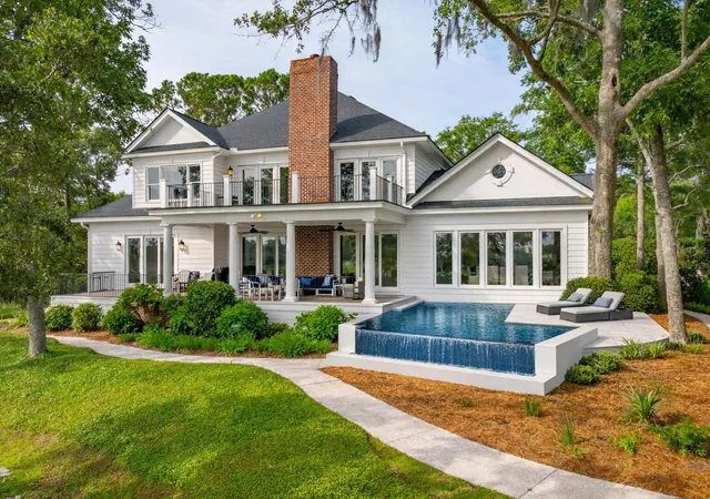 Photo 3 of Single family home for sale at 510 Traders Aly, Mount Pleasant, SC 29464 | MLS# 26005236 | Listing updated on 2026-08-20