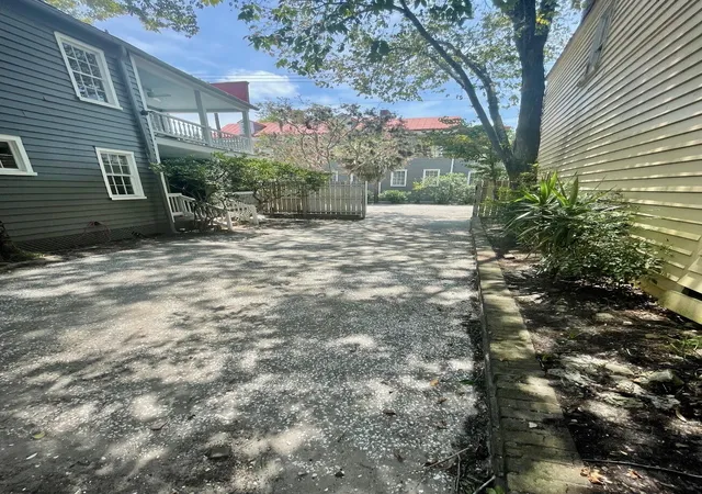 Photo 4 of Single family home for sale at 70 Vanderhorst St, Charleston, SC 29403 | MLS# 26018573 | Listing updated on 2026-08-04