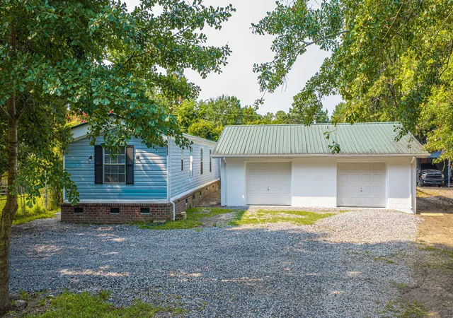 1st image of 2155 Poinsettia Ave, Summerville, SC 29486 | MLS# 26021936