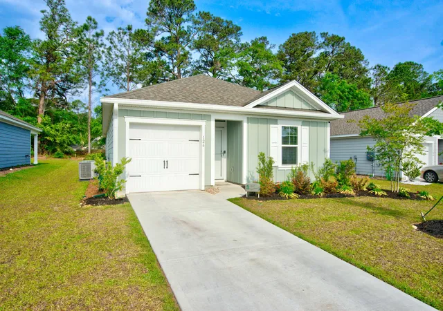 Homes for sale in Santee, SC | 126 Congaree Ct, Santee, SC 29142 | MLS# 25028890