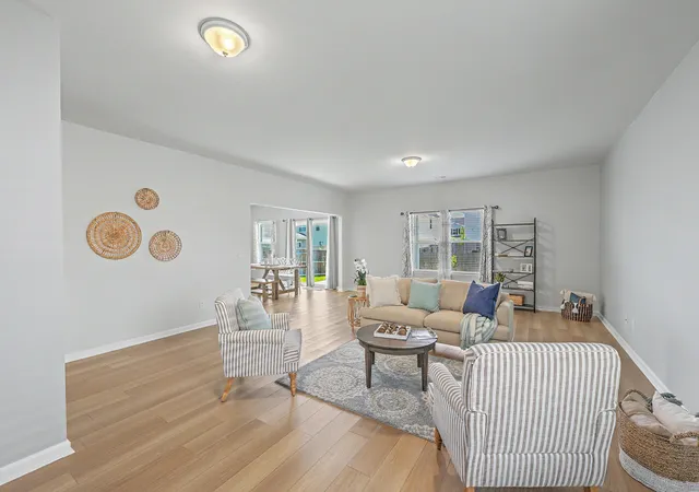 Photo 2 of Single family home for sale at 226 Clydesdale Cir, Summerville, SC 29486 | MLS# 26010250 | Listing updated on 2026-09-18
