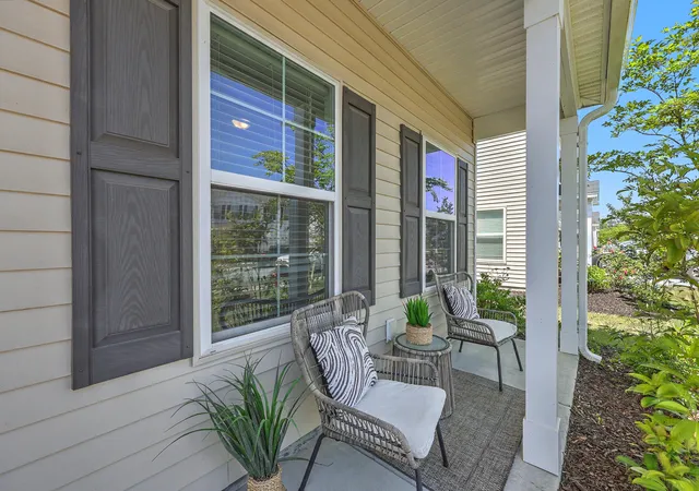 Photo 3 of Single family home for sale at 226 Clydesdale Cir, Summerville, SC 29486 | MLS# 26010250 | Listing updated on 2026-09-18