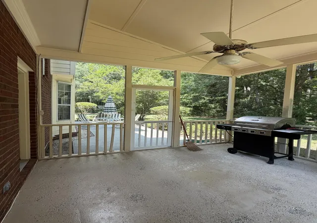 Photo 3 of Single family home for sale at 1391 Lakecrest Ct, Mount Pleasant, SC 29466 | MLS# 26019725 | Listing updated on 2026-09-12