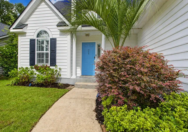 2nd image of 346 Arlington Dr, Charleston, SC 29414 | MLS# 26024057
