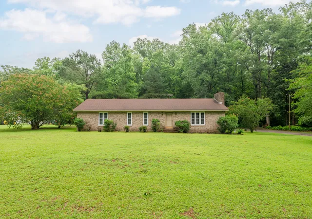 Homes for sale in Saint George, SC | 572 Westbury Rd, Saint George, SC 29477 | MLS# 26017904