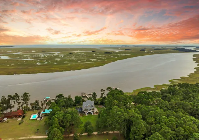Homes for sale in Green Pond, SC | 3358 Baldwin Ln, Green Pond, SC 29446 | MLS# 26015875