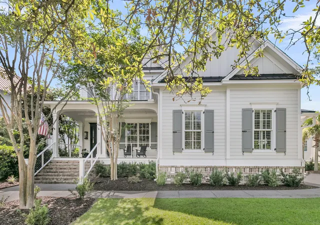 Single family home for sale at 172 Ithecaw Crk St, Daniel Island, SC 29492 | MLS# 26029296 | Listing updated on 2026-10-29