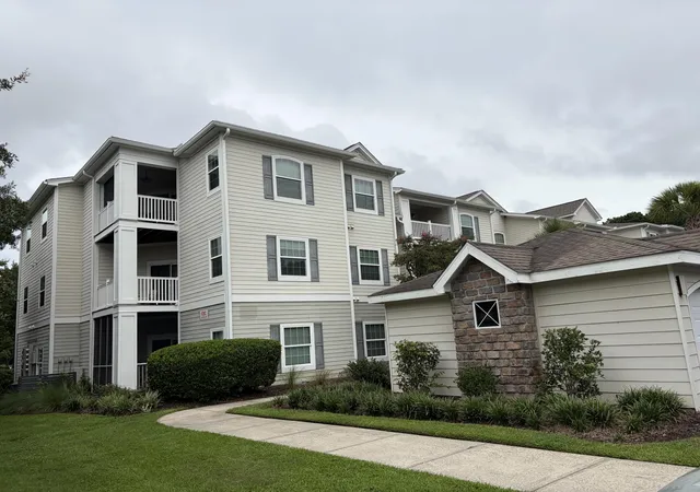 Photo 1 of Townhouse for sale at 1300 Park W Blvd #1107, Mount Pleasant, SC 29466 | MLS# 26023197 | Listing updated on 2026-08-17