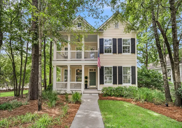 Photo 2 of Sale Pending at 255 Hundred Oaks Pkwy, Summerville, SC 29483 | MLS# 26021778 | Listing updated on 2026-09-18