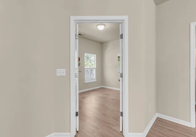 Photo 4 of Single family home for sale at 219 Lotz Dr, Summerville, SC 29483 | MLS# 26020875 | Listing updated on 2026-09-10