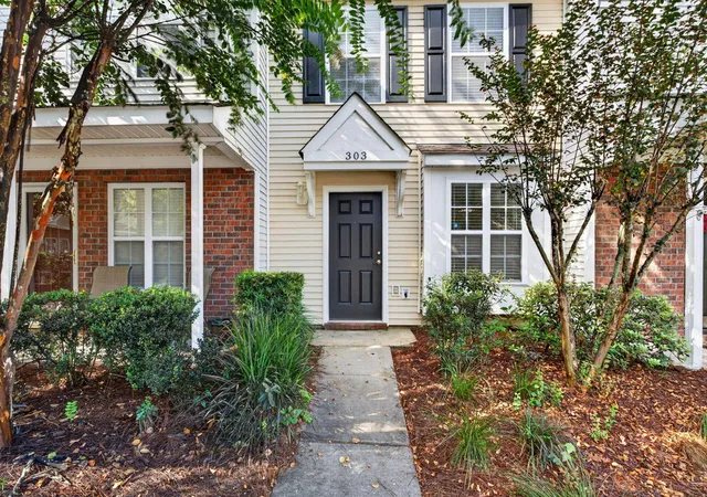 1st image of 303 Tree Branch Cir, Summerville, SC 29483 | MLS# 26022410