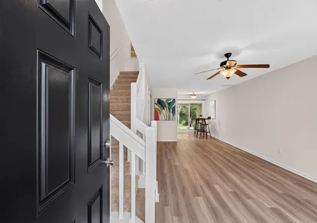 Photo 3 of Townhouse for sale at 303 Tree Branch Cir, Summerville, SC 29483 | MLS# 26022410 | Listing updated on 2026-10-06