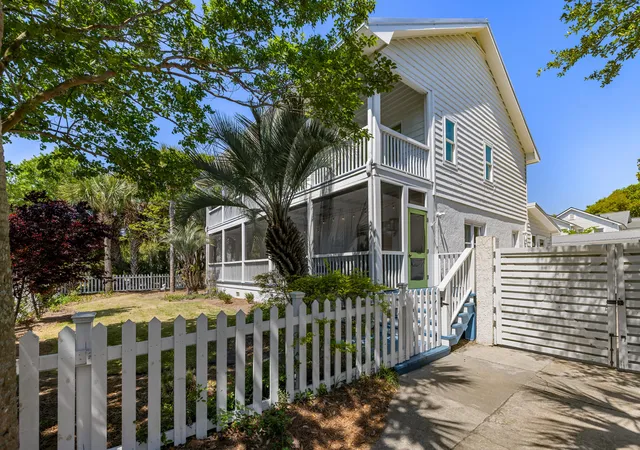 Homes for sale in Isle Of Palms, SC | 2201 Palm Blvd, Isle Of Palms, SC 29451 | MLS# 26010373
