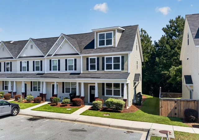 2nd image of 194 Woodward Rd, Goose Creek, SC 29445 | MLS# 26024025