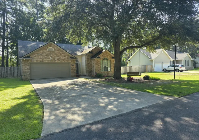 Photo 2 of Single family home for sale at 7841 Sabalridge Dr, North Charleston, SC 29418 | MLS# 26024096 | Listing updated on 2026-09-18