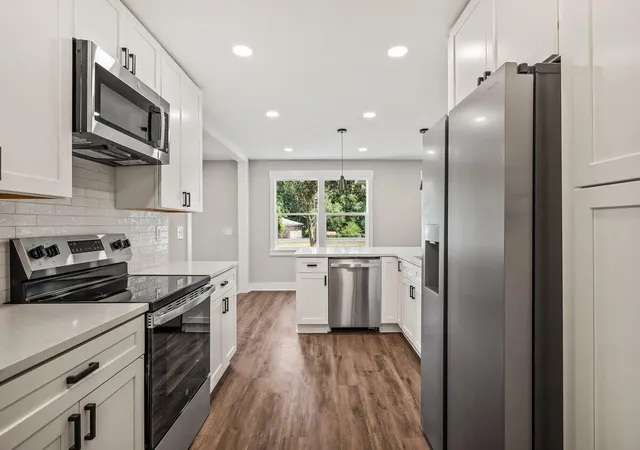 3rd image of 1136 N Hwy 17A, Moncks Corner, SC 29461 | MLS# 26018624