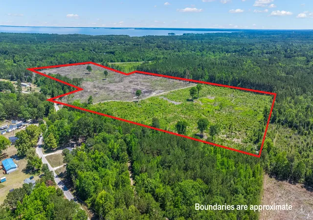 2nd image of 0 St Julian Dr, Cross, SC 29436 | MLS# 26015365