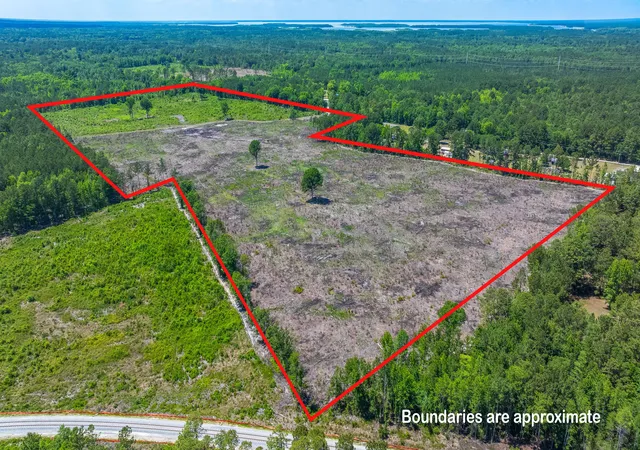 4th image of 0 St Julian Dr, Cross, SC 29436 | MLS# 26015365