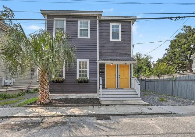 1st image of 3 Strawberry Ln, Charleston, SC 29403 | MLS# 26021814